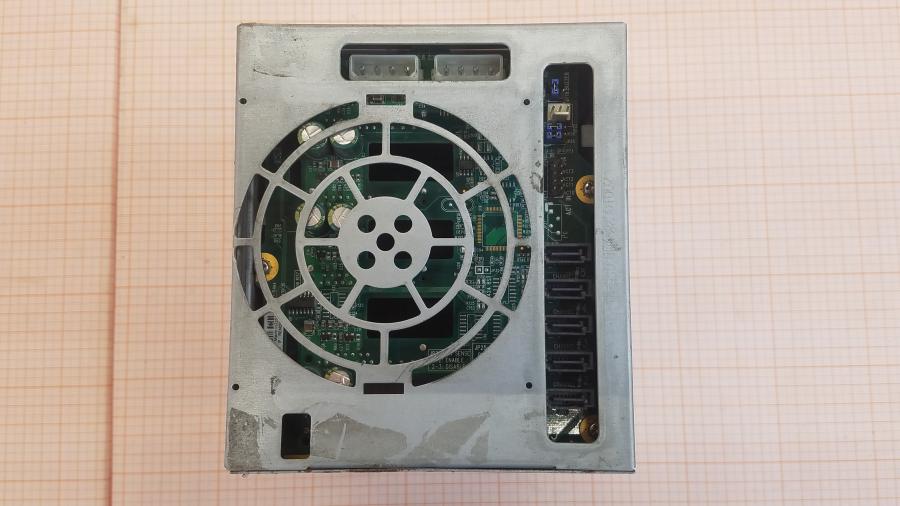 230-009-001 HDD Cage SuperMicro CSE-M35 #9