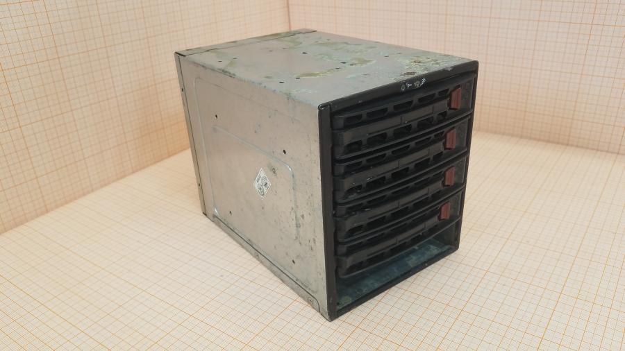 230-009-002 HDD Cage SuperMicro CSE-M35 #1