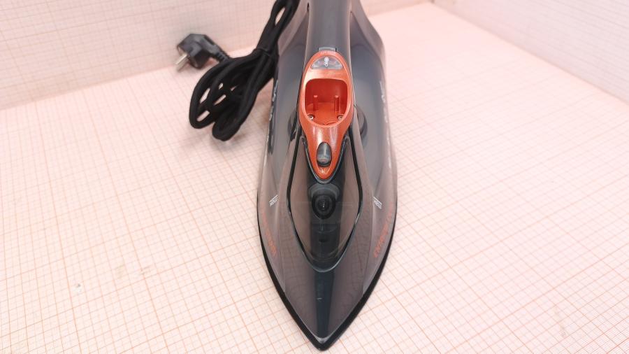 001-239-001 Утюг Rohaus RI810K #4