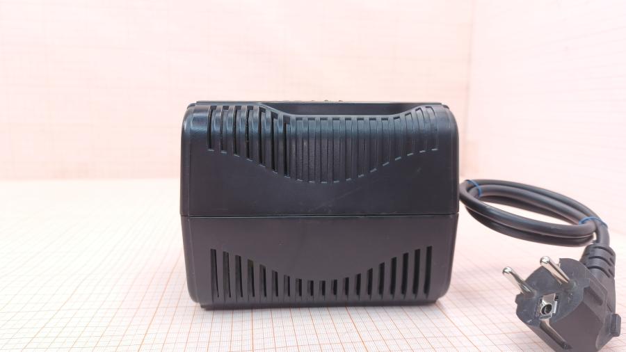 001-244-001 Стабилизатор напряжения Defender AVR Initial 1000 #4