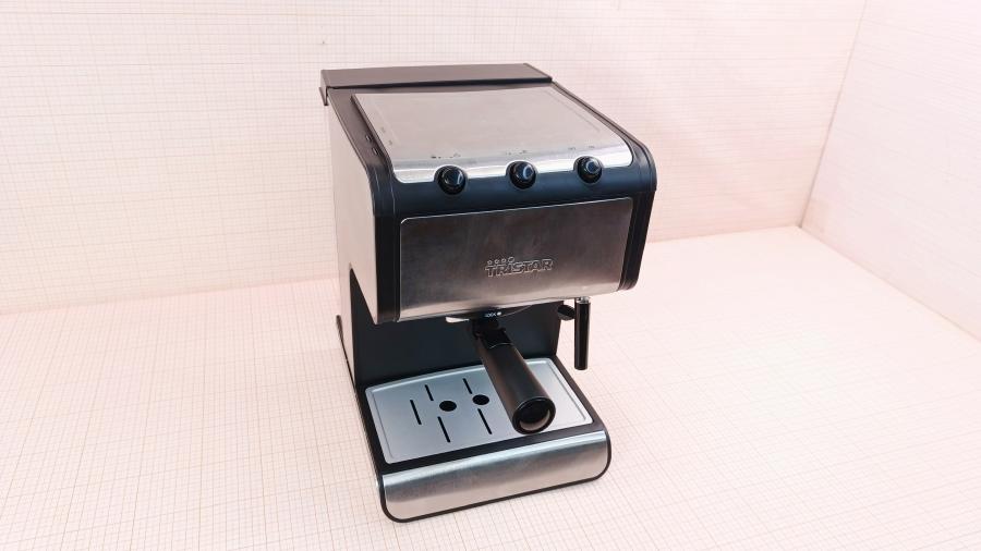 001-252-001 Кофемашина Tristar CM-2273 #1