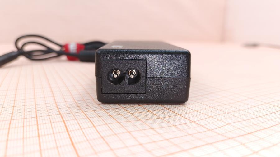 001-262-009 БП для ноутбука STM electronics BLU 65 #4