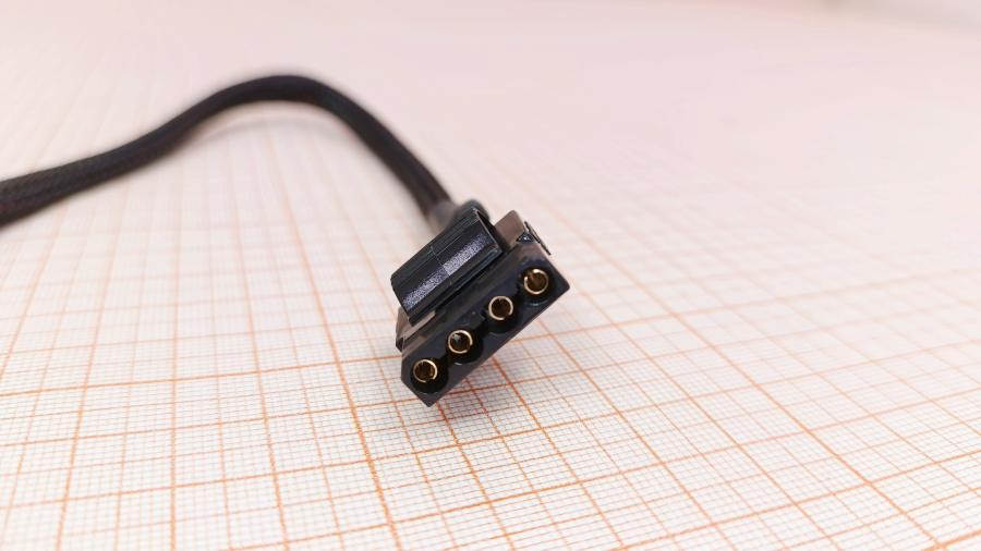 001-311-001 Переходник питания HIPER AVIA GX12 4Pin (F) - Molex (M) 0.25m #6