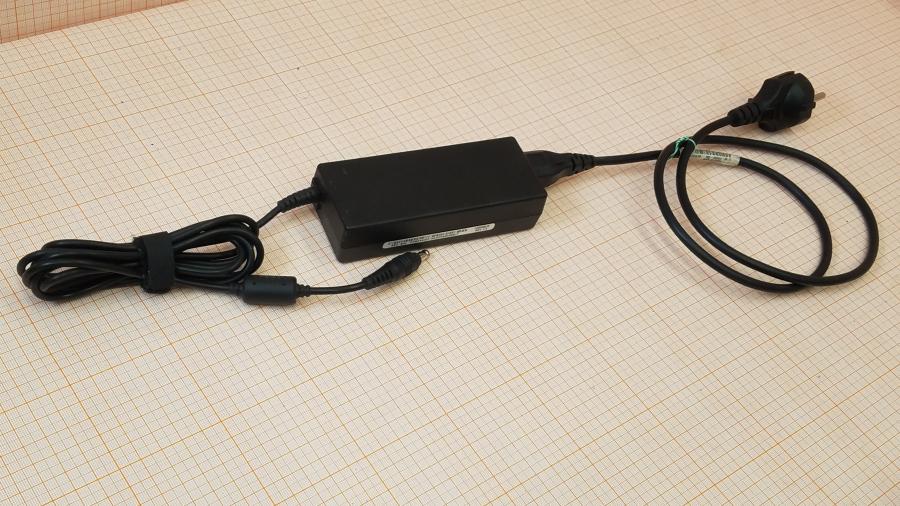 232-007-001 Ноутбук SAMSUNG NP355V5C #17