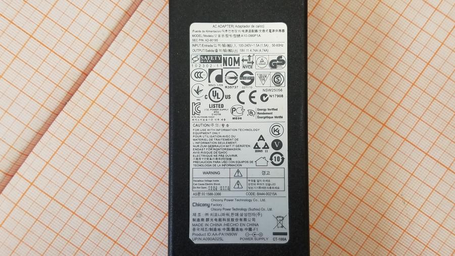 232-007-001 Ноутбук SAMSUNG NP355V5C #18