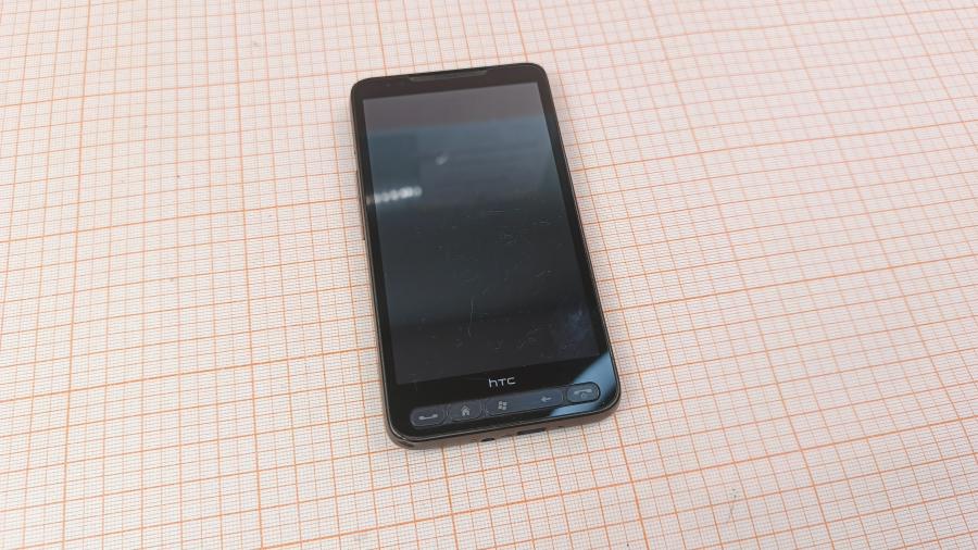 017-001-401 Смартфон HTC HD2 T8585 #1
