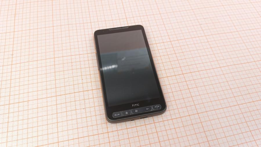 017-001-393 Смартфон HTC HD2 T8585 #1