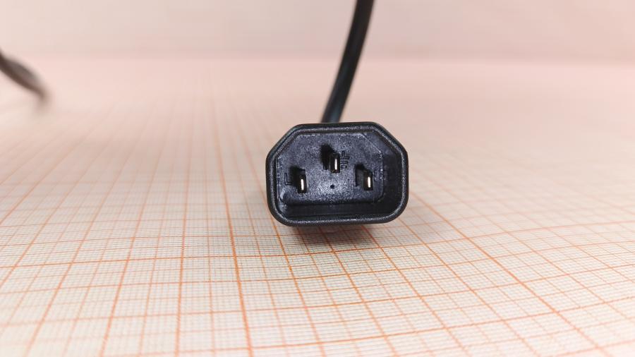 126-096-001 Удлинитель питания IEC-C14  IEC C13 - IEC C14 3G×1.0мм² 3.9m #5