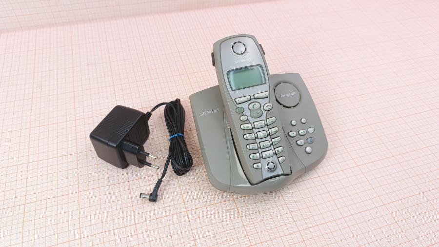 001-321-001 Телефон SIEMENS Gigaset C250 #1