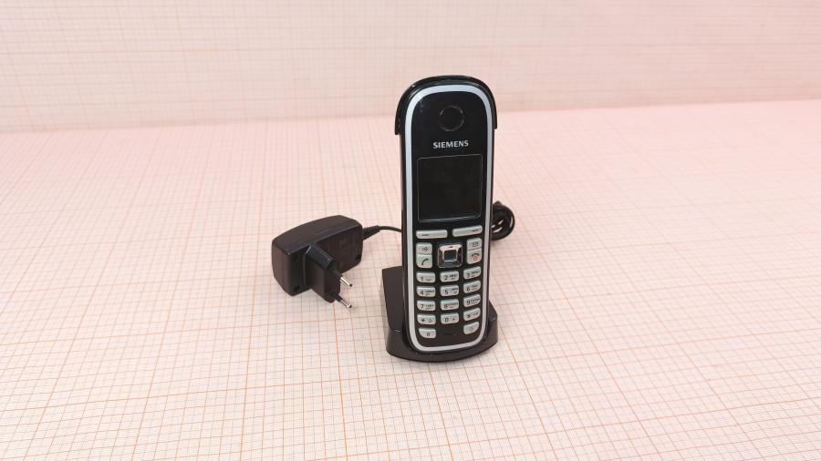 001-322-001 Телефон SIEMENS Gigaset C47H #1