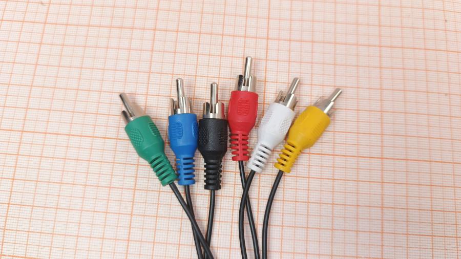 001-328-001 RCA video cable  S-VIDEO 10Pin (M) - 6x RCA (M) 2m #4
