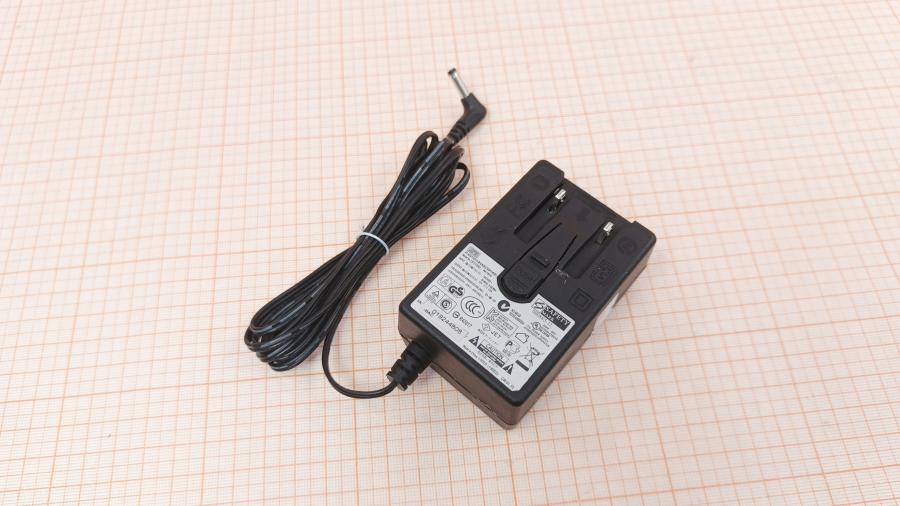 001-347-001 СЗУ для мобильных устройств APD WA-18H12 #1