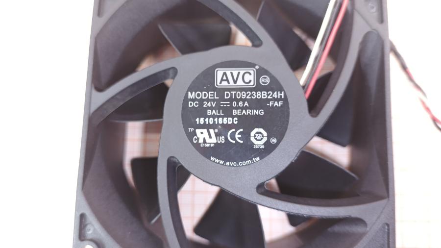 142-040-001 Вентилятор AVC DT09238B24H #3