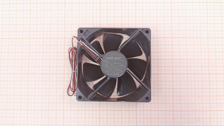 010-022-002 Вентилятор  3610KL-05W-B49 #1