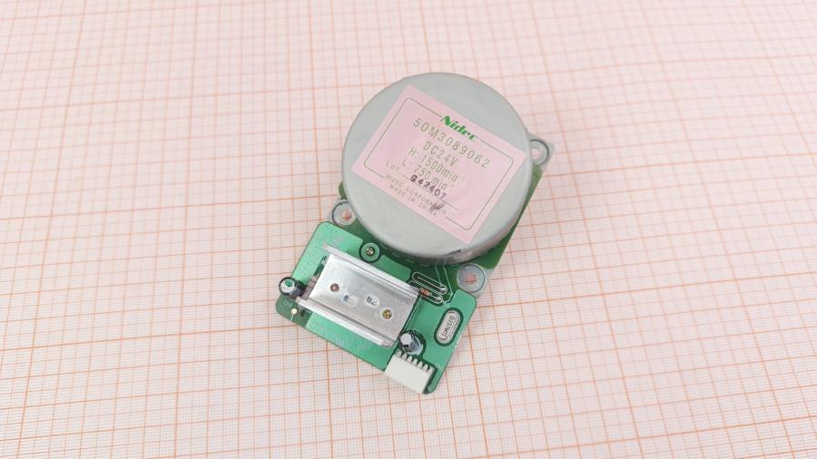 001-382-001 Двигатель печатной техники NIDEC 50M3089062 #1
