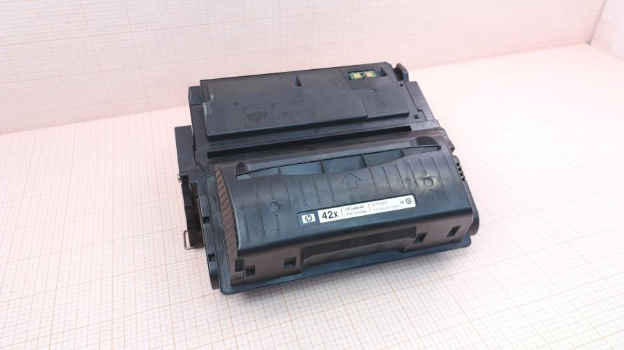 001-386-001 Laser A4 mono картридж HP Q5942X #1