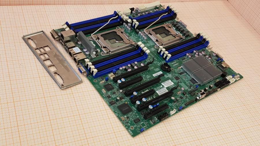 172-095-001 MB LGA 2011 SuperMicro X9DRi-F #1