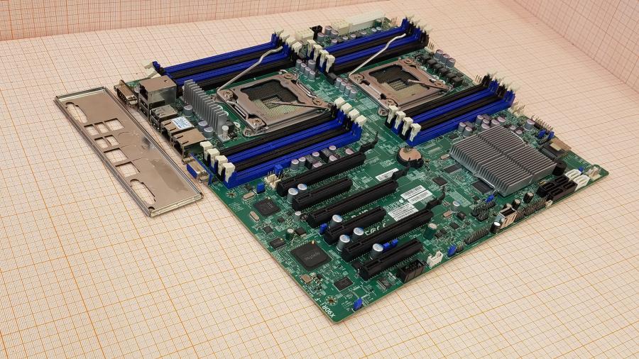 172-095-002 MB LGA 2011 SuperMicro X9DRi-F #1