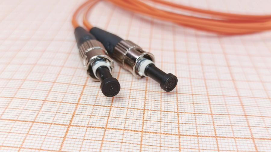 001-422-001 Патч-корд  MT-RJ - ST DUPLEX #4