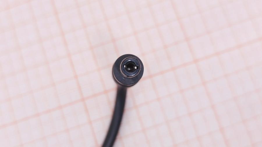 001-437-003 АЗУ для моб.телефона  12V 5.5x2.1mm #5