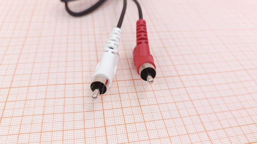 001-450-001 RCA audio cable Logitech MiniJack 3.5 (M) - 2x RCA (F/M) 1m #4