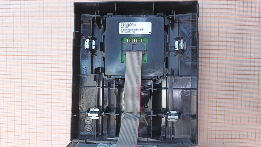 234-003-001 Источник бесперебойного питания APC Smart-UPS 750VA LCD #6