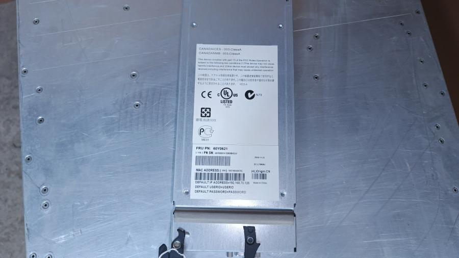 065-041-001 Chassis Blade-System IBM BladeCenter 25R8172 MT-8677 #19