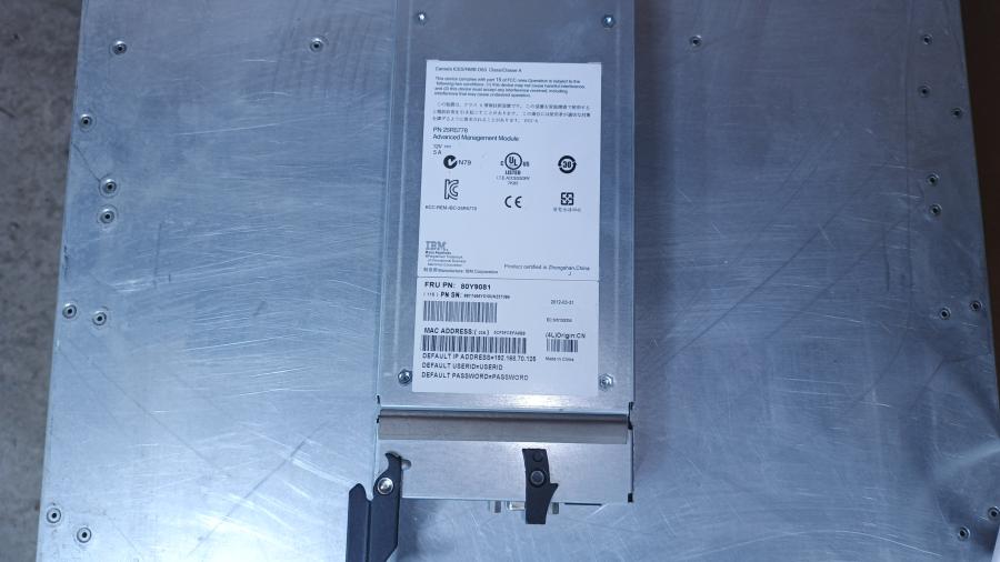 065-041-001 Chassis Blade-System IBM BladeCenter 25R8172 MT-8677 #21
