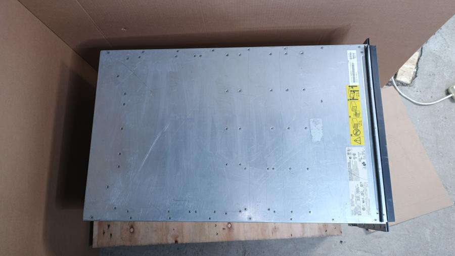 065-041-001 Chassis Blade-System IBM BladeCenter 25R8172 MT-8677 #31