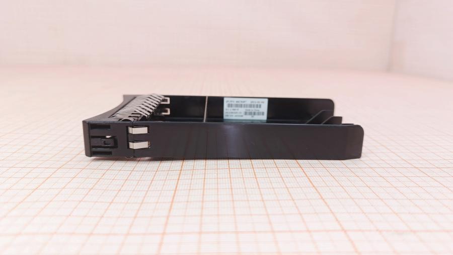 001-506-001 Заглушка IBM 46C5497 #6