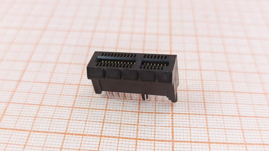 001-523-001 Разъем  PCI Express x1 36-Pin #1