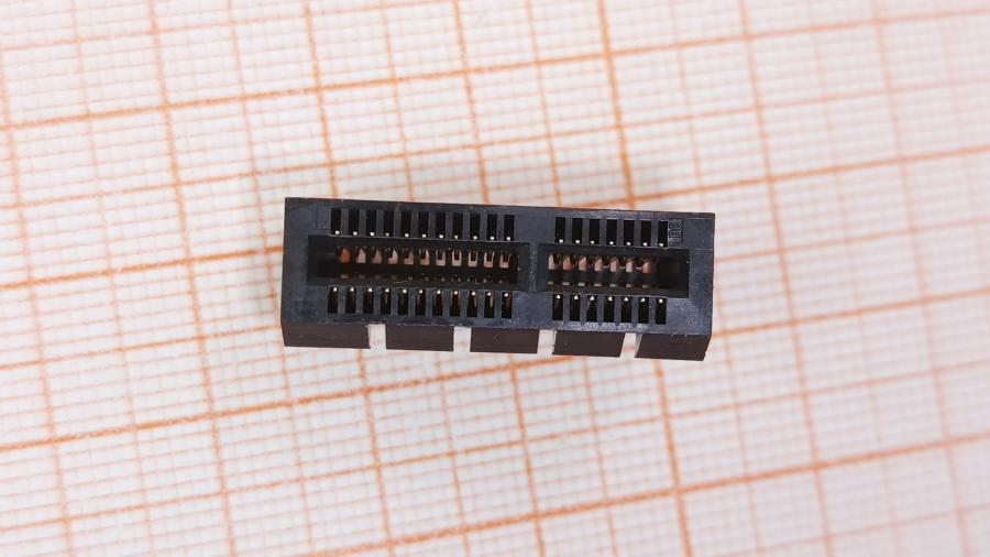 001-523-001 Разъем  PCI Express x1 36-Pin #2