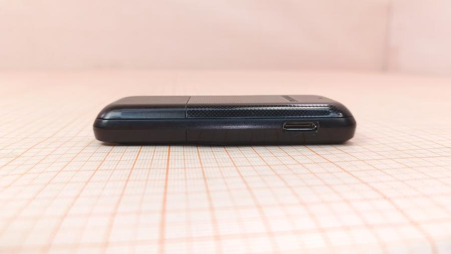 124-074-001 Мобильный телефон SAMSUNG E1070 #6