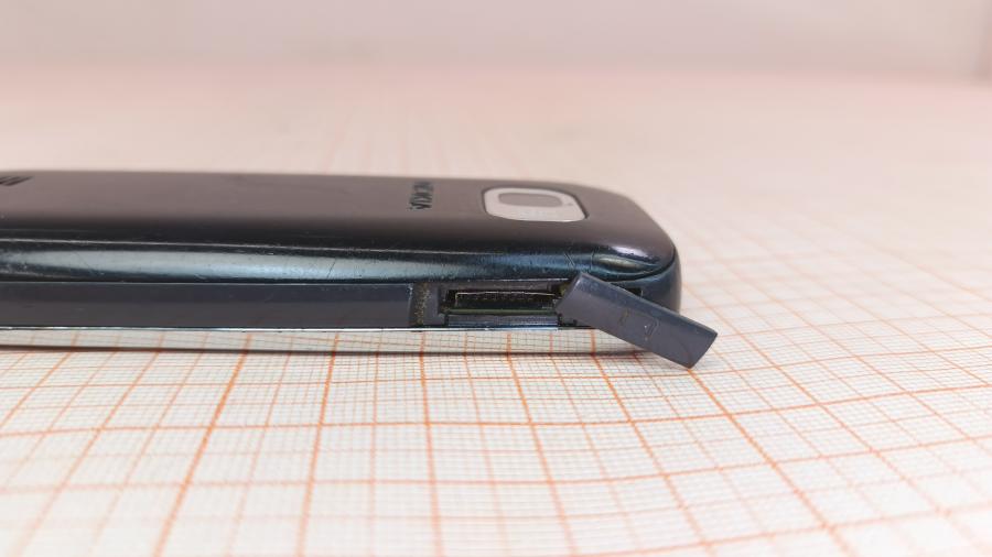 124-075-001 Мобильный телефон NOKIA C2-01 #6