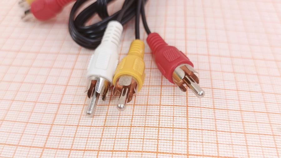 001-545-001 RCA video cable   3x RCA (M) - 3x RCA (M) 1.1m #3