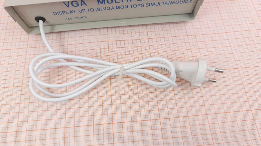 111-628-002 Разветвитель VGA  J&C-2000B #10