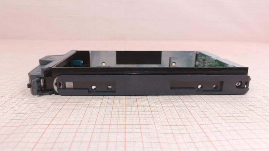 001-548-001 HDD-tray HITACHI R2B-H1R0AT (5529296-A 9C) #7