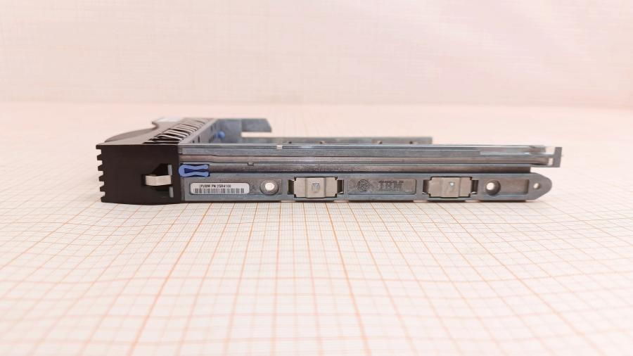 001-550-001 HDD-tray IBM 25R4100 #8