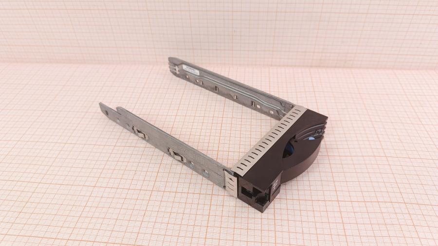 001-552-001 HDD-tray IBM 49Y1835 / 39M6036 #1