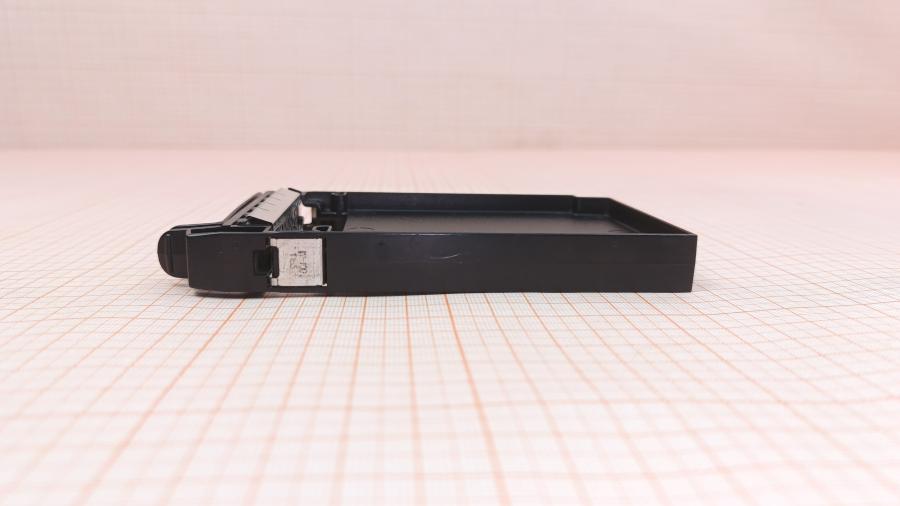 001-577-001 Заглушка DELL 0HF383 #8