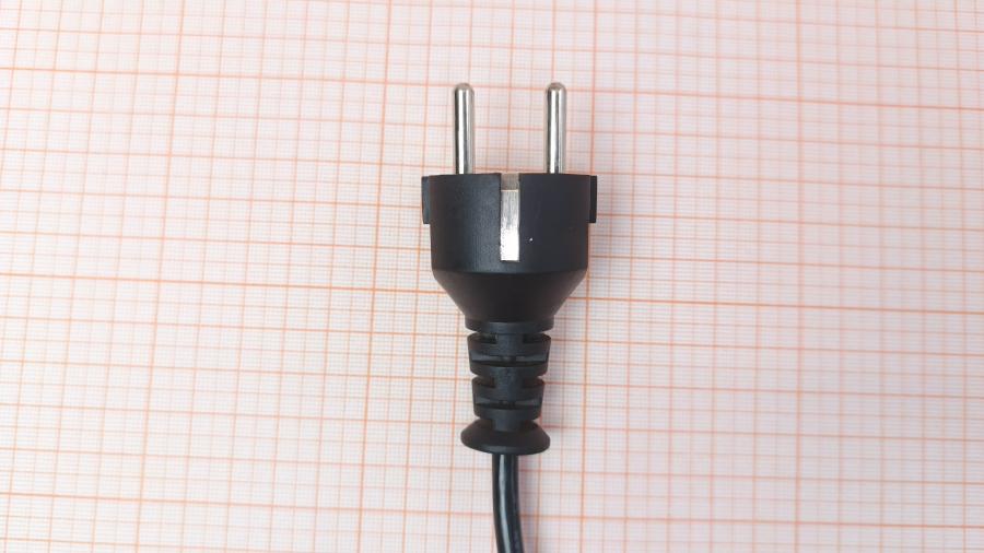 001-585-001 Кабель питания CEE7/7  CEE7/7 - IEC-C5 3G×0.75мм² 0.9M #2