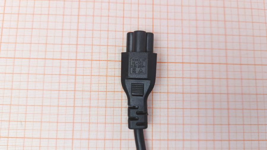 001-586-001 Кабель питания CEE7/7  CEE7/7 - IEC-C5 3G×0.75мм² 1M #4