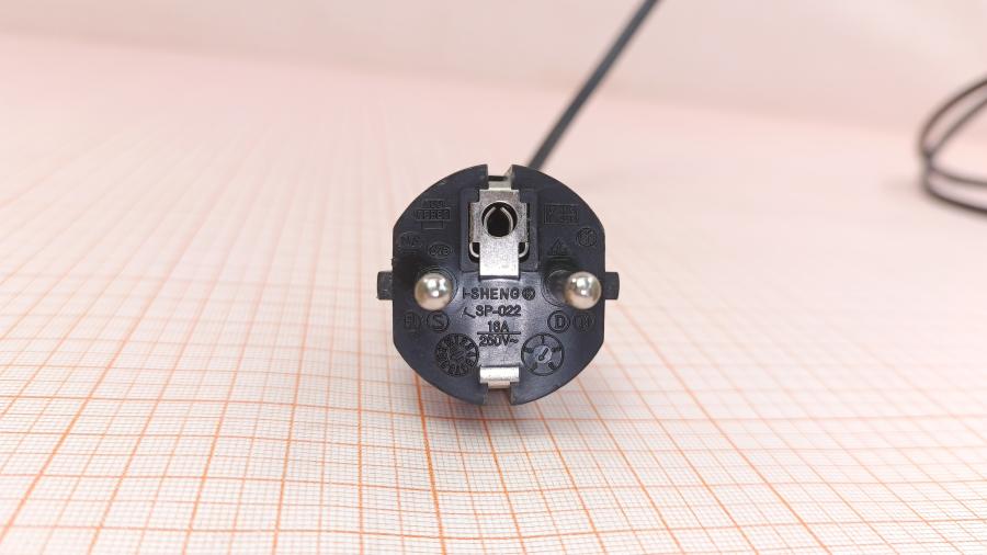 001-587-001 Кабели питания CEE7/7  CEE7/7 - IEC-C5 3G×0.75мм² 1.8M #3