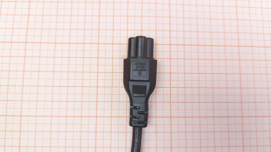 001-587-001 Кабели питания CEE7/7  CEE7/7 - IEC-C5 3G×0.75мм² 1.8M #4