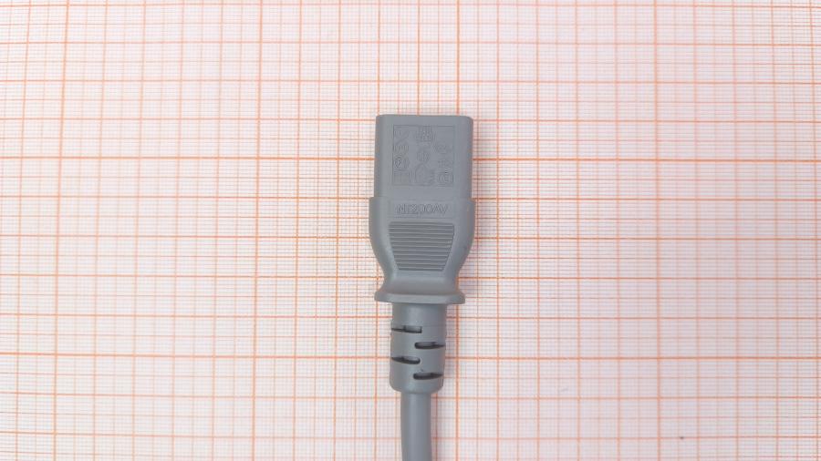 001-592-001 Кабель питания CEE7/7  CEE7/7 Угловой - IEC-C13 3G×1.0мм² 2M #4