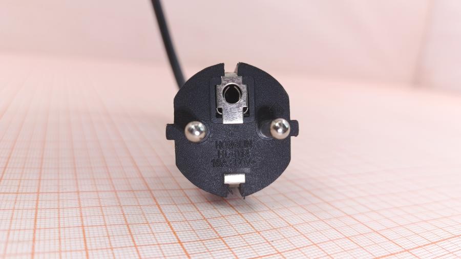 001-589-002 Кабель питания CEE7/7  CEE7/7 - IEC-C13 3G×0.75мм² 1.8M #3