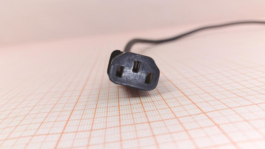 001-596-001 Кабель питания CEE7/7  CEE7/7 - IEC-C13 3G×0.75мм² 2.5M #5