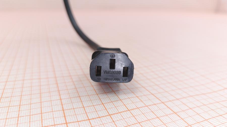 001-592-002 Кабель питания CEE7/7  CEE7/7 Угловой - IEC-C13 3G×1.0мм² 2M #5