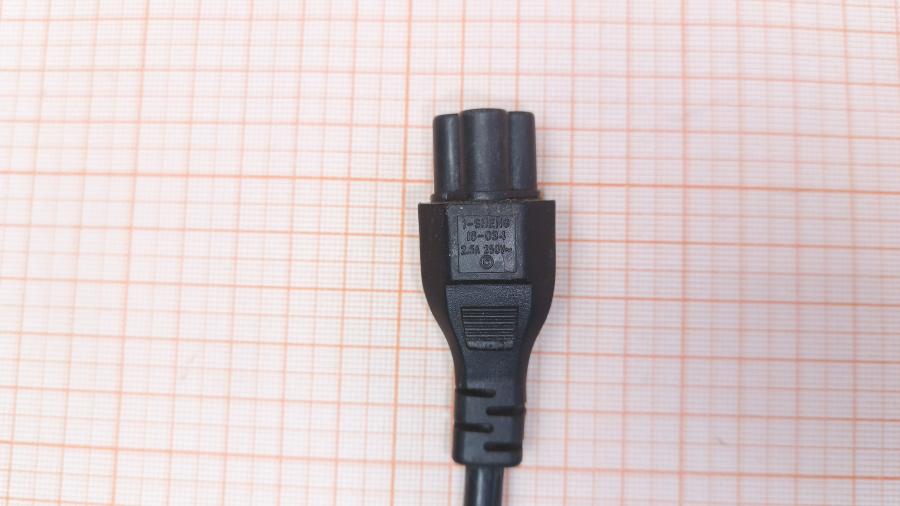 001-619-001 Кабель питания CEE7/7  CEE7/7 Угловой - IEC-C5 3G×0.75мм² 1.5M #4