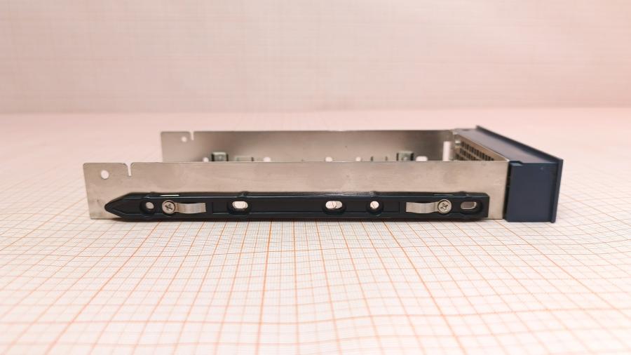 001-580-001 HDD-tray GIGABYTE 3.5" HDD-tray #6